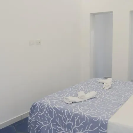 Enrica 3* كابري